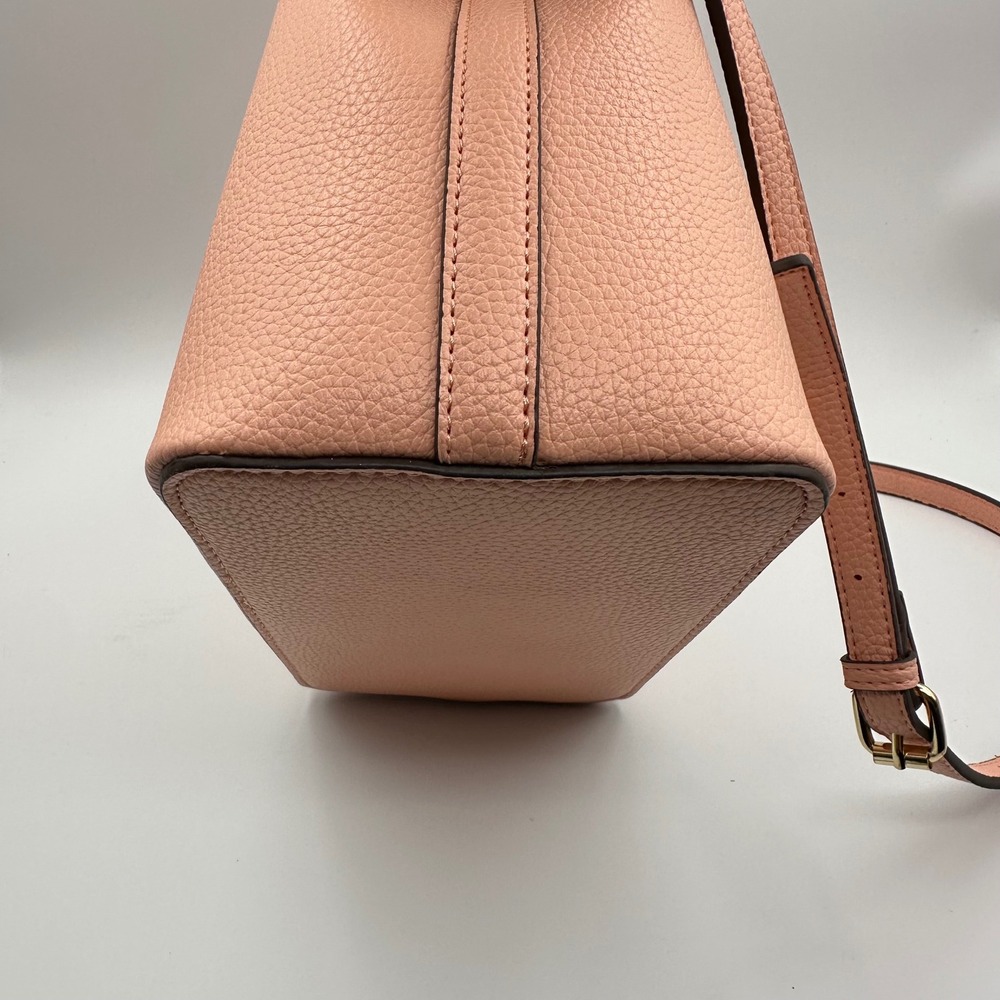 Nanette Lepore Pink Pebble‎ Bow Bucket Bag Crossbody Handbag Preppy Vegan Retro - Picture 15 of 16